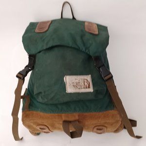 🌄 Vintage North Face Nylon Top Loading Backpack 🌄